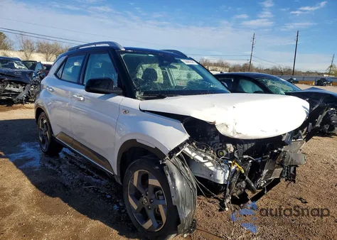 2024 Hyundai Venue Sel z USA, uszkodzony, nr VIN KMHRC8A31RU286822